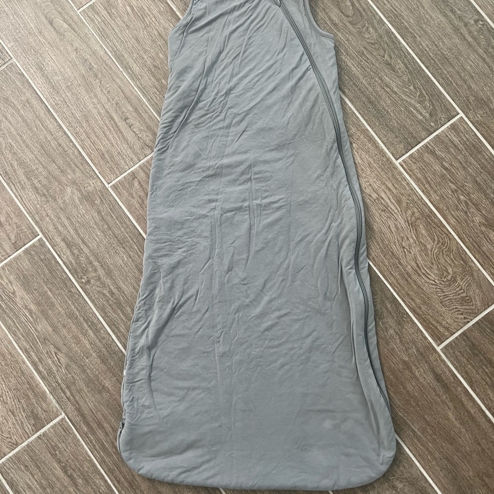 Kyte baby sleep sack 1.0 tog; color grey. Size large.